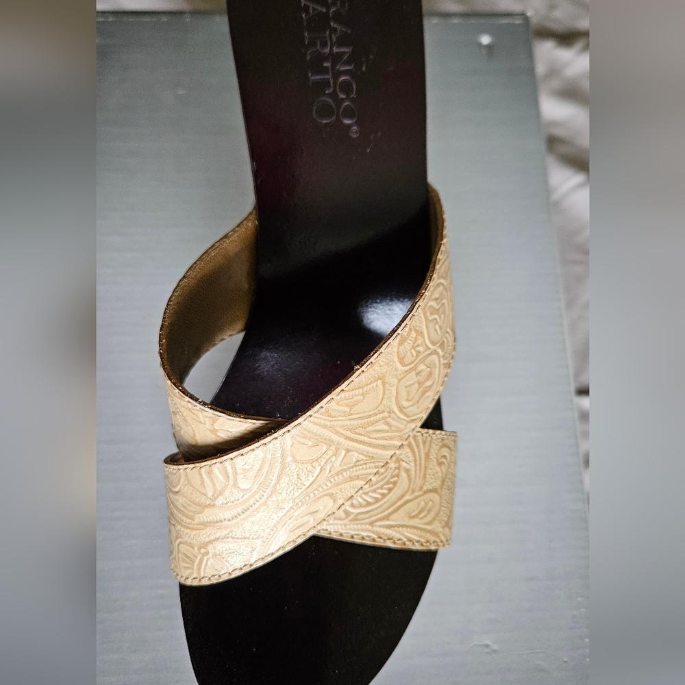 Franco Sarto Natural Calf Wooden Platform Sandals